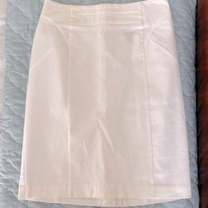 Worthington size 2P pencil skirt